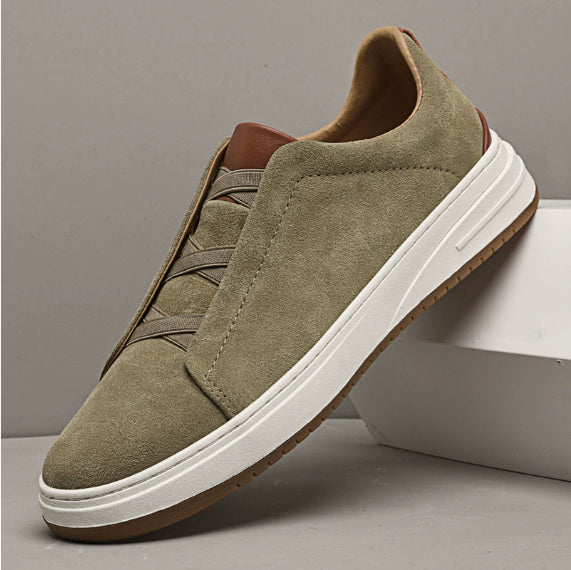 Men's Leather Soft-soled Breathable Sneakers